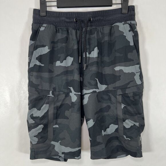 Under Armour Elite Cargo Shorts Mens Small Black Gray Camo Fitted Athletic - Picture 1 of 12